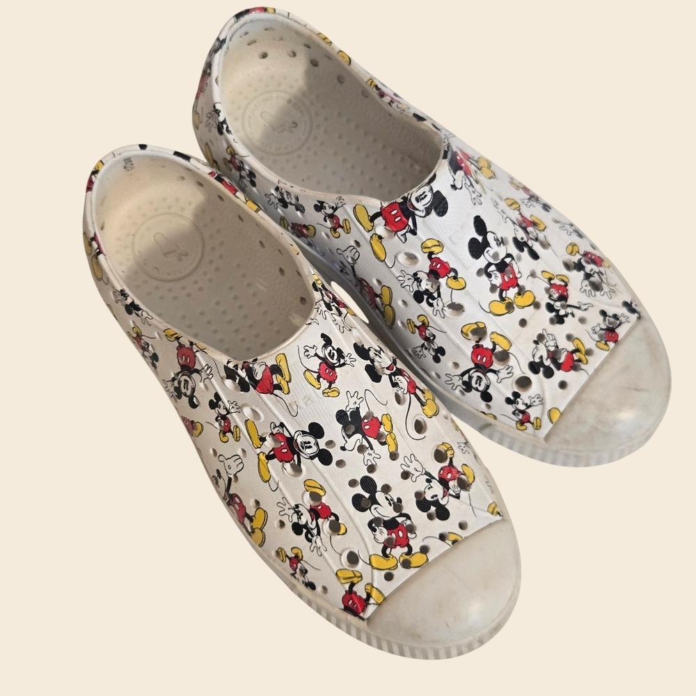 Native Shoes Jefferson Disney Mickey Mouse Kids White Slip On Sneakers C13